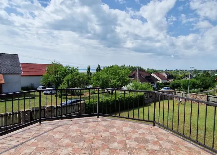 Дом отдыха Paloznaki Nyaralo Палознак