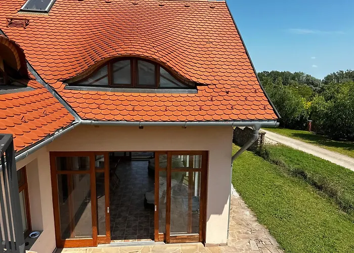 Дом отдыха Paloznaki Nyaralo Палознак